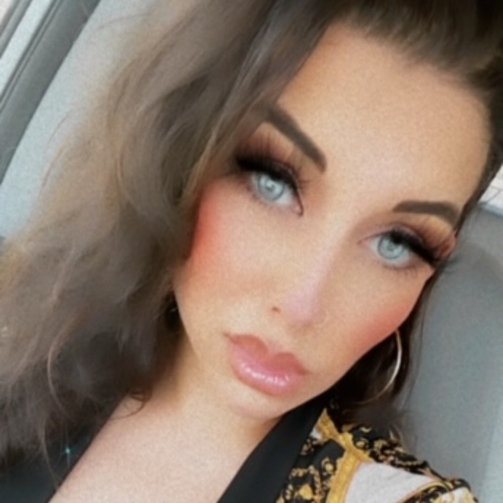Meet your Posher, Brianna